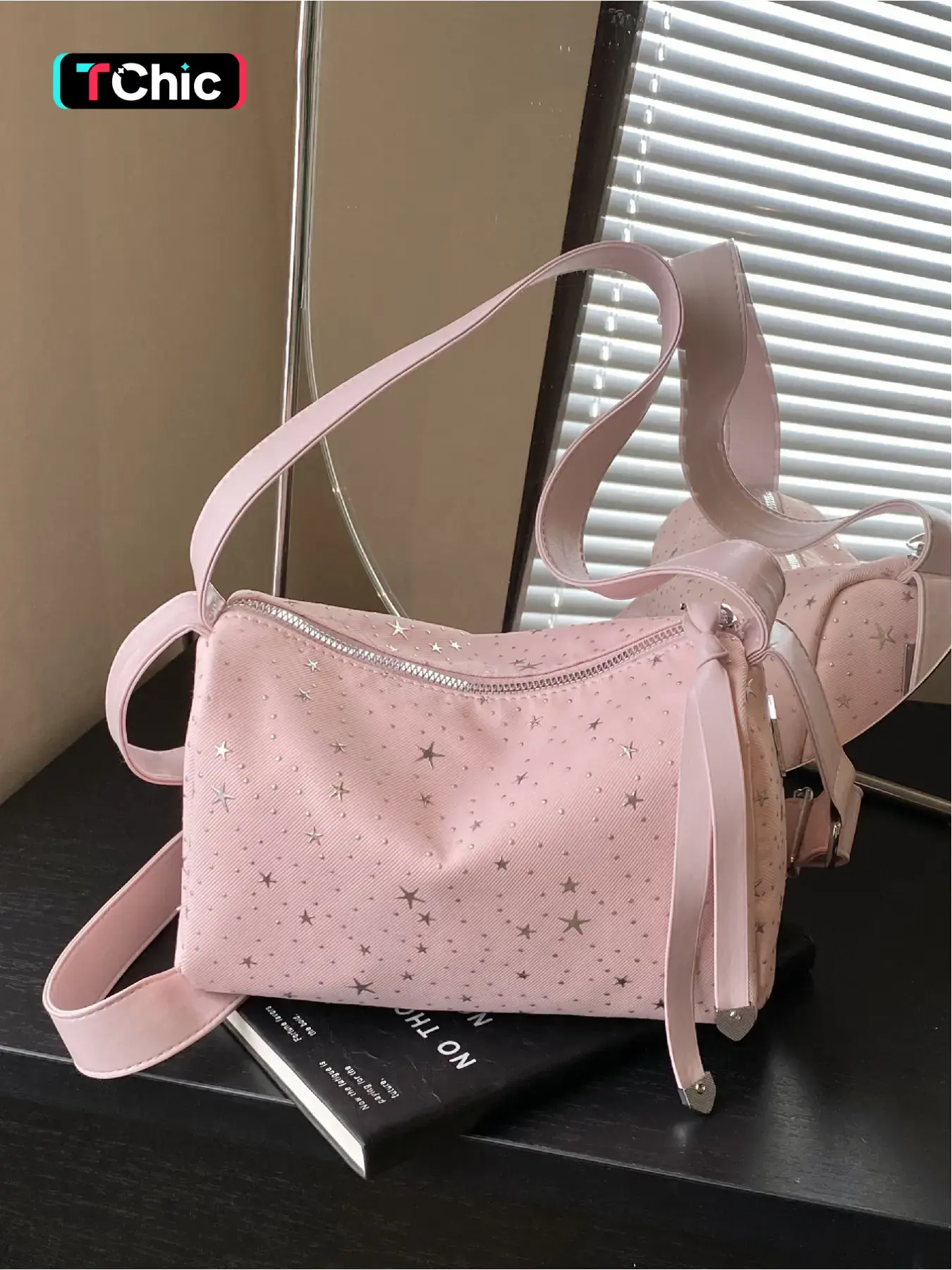 Large capacity Sweet Girl Wind Star Printed Shoulder Bag, Versatile Sling Bag, versatile for daily leisure, adjustable shoulder strap for work, shopping, outdoor, commuting bag