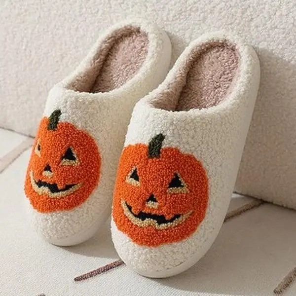 Slippers for Women Men Comfy Faux Fur Lined Skull Pumpkin Plush Slippers Antislip Soft Sole House Shoes Plush Bedroom Shoes Flat Slides Footwear Fluff