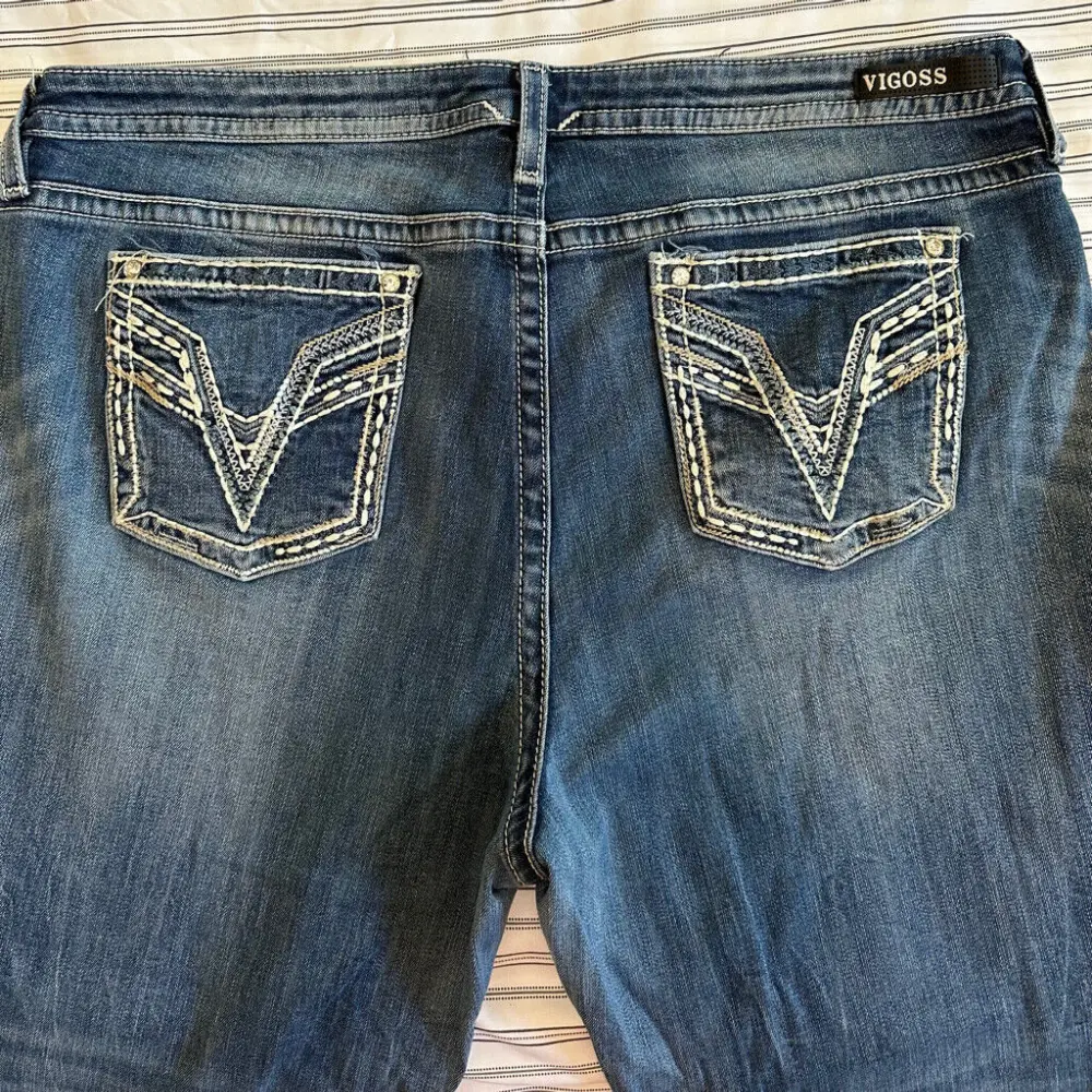 Vigoss Jeans Size 27 Inseam 28 inch Chelsea Boyfriend