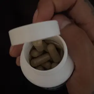 Product Review of Clean Nutraceuticals Sea Moss, Black Seed Oil, Ashwagandha, Turmeric, Bladderwrack, Burdock, Vitamin C, Vitamin D3 with Elderberry Manuka Supplement Capsules – MultiMineral from s**1