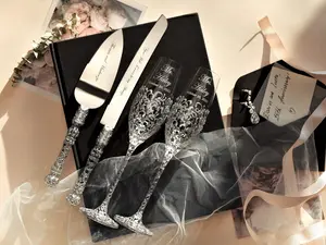 wedding gift champagne flutes and cake server set for bride and groom Wedding gift anniversary, Gold Toasting glasses and cake set of4