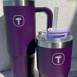 Tupperware Big T Tumbler, 21oz Dewberry