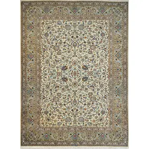 821 - Traditional Persian Kashan Handmade Wool And Silk Carpet