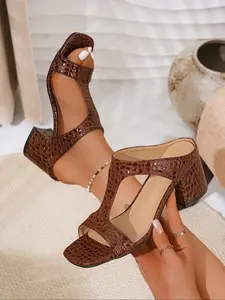 Women's Fashion Pointed Toe High Heels, Elegant Closed Buckle Sandals, Comfortable Design, Thin Heel, Perfect for Commuting Rubber