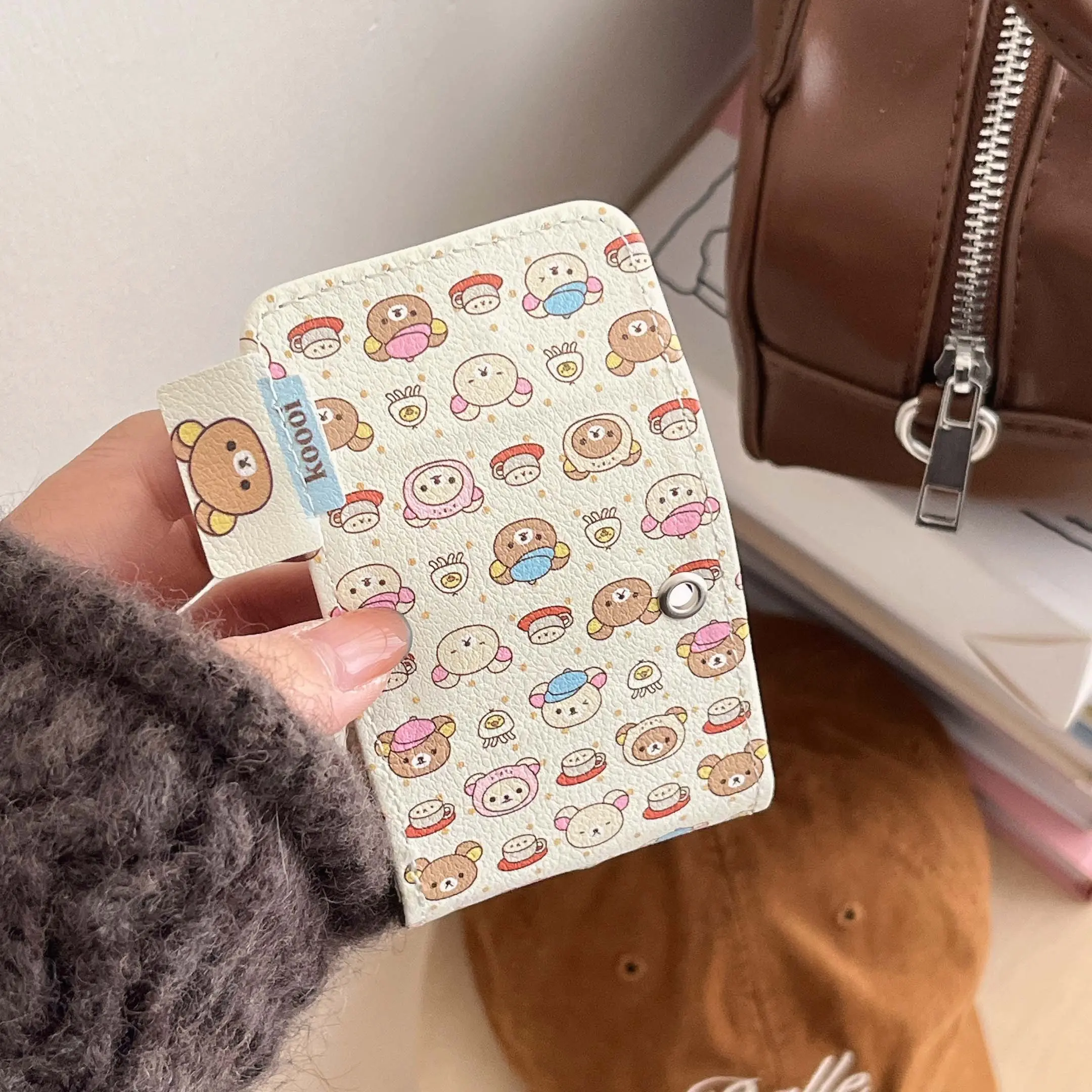 Cartoon bear pendant ins leather wireless bluetooth charging box for apple airpods 3 pro 2nd 1 2 4 earphone case conque