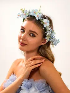 Vibrant Hawaiian Floral Bridal Headpiece, Colorful Woven Flower Crown for Beach Party, Wedding, Tropical Events, Beach Accessories