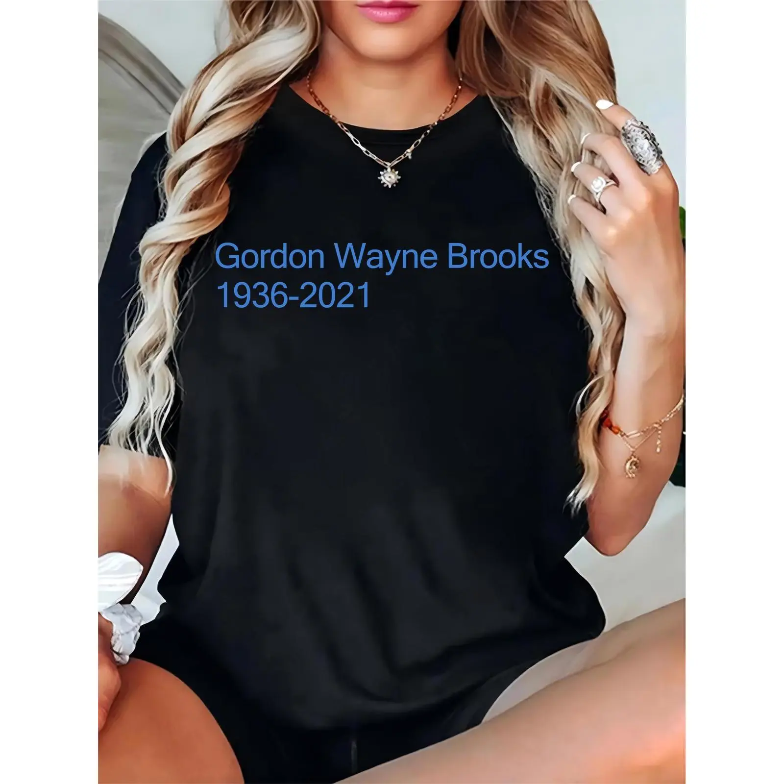 Women's Black T-Shirt with Gordon Wayne Brooks 1936-2021 Memorial Print, Casual Short Sleeve Top for Daily Wear, Tribute Apparel for Fans & Family, Day, Basic, Shortsleeve, Comfortable, Feminine, Cotton, Essential, Elegant