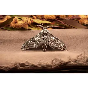 Moon Phase Moth Hair Clip – Mystical Night Accessory