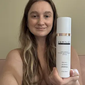 Product Review of DRMTLGY Universal Tinted Moisturizer SPF 46 - 1.7 fl oz Hydrate Skincare Hydrate Skincare Sunscreen Hyaluronic from K**y