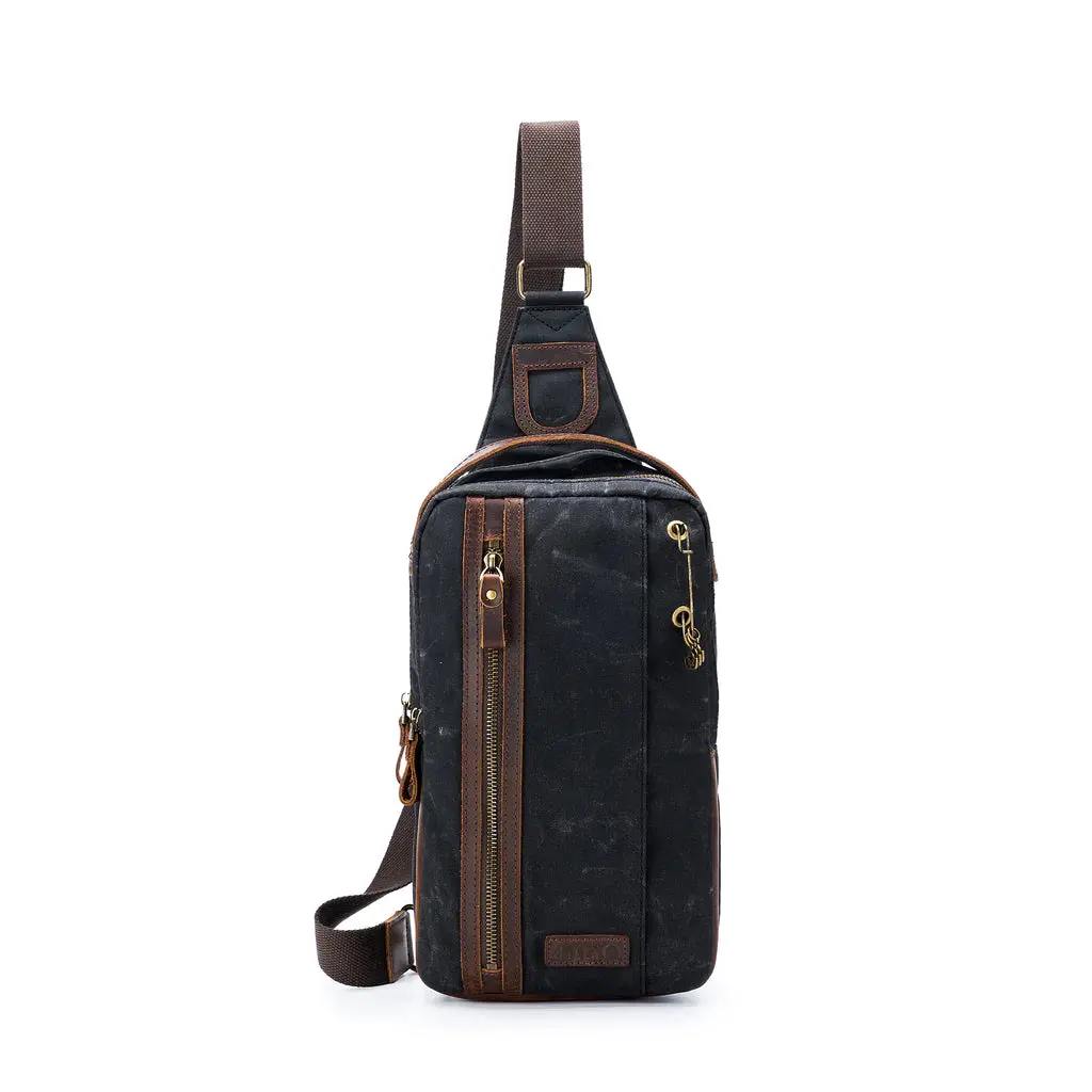 Della Q | Makers Canvas Mini Messenger