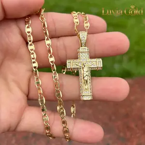Premium 18 K Gold Plated Iced Out Jesus Crucifix Cross Necklace for Men Women, Detailed Cubic Zirconia Inlaid Bling Religious Pendant on Classic Mariner Chain, Hip Hop Christian Spiritual Jewelry Gift Everyday Wear