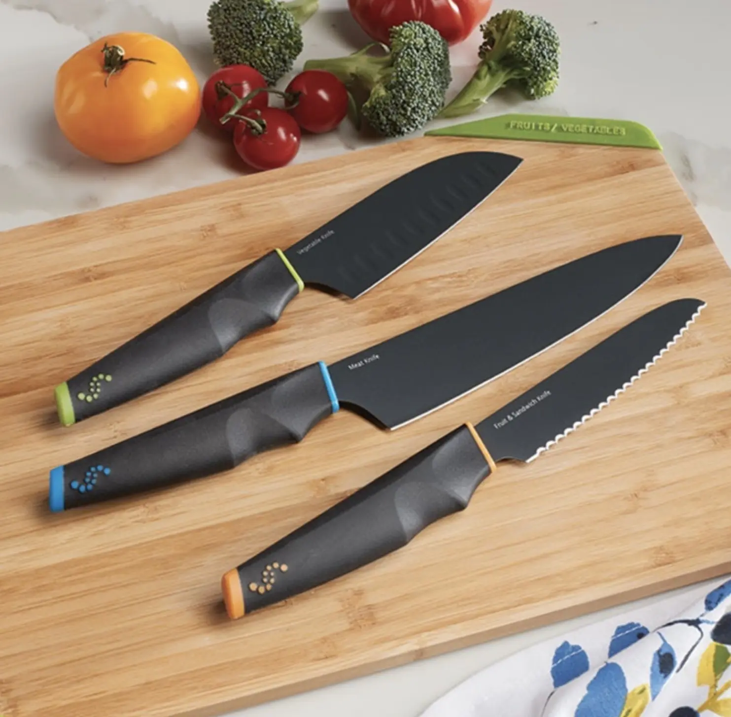 Juego de cuchillos para preparación de comidas