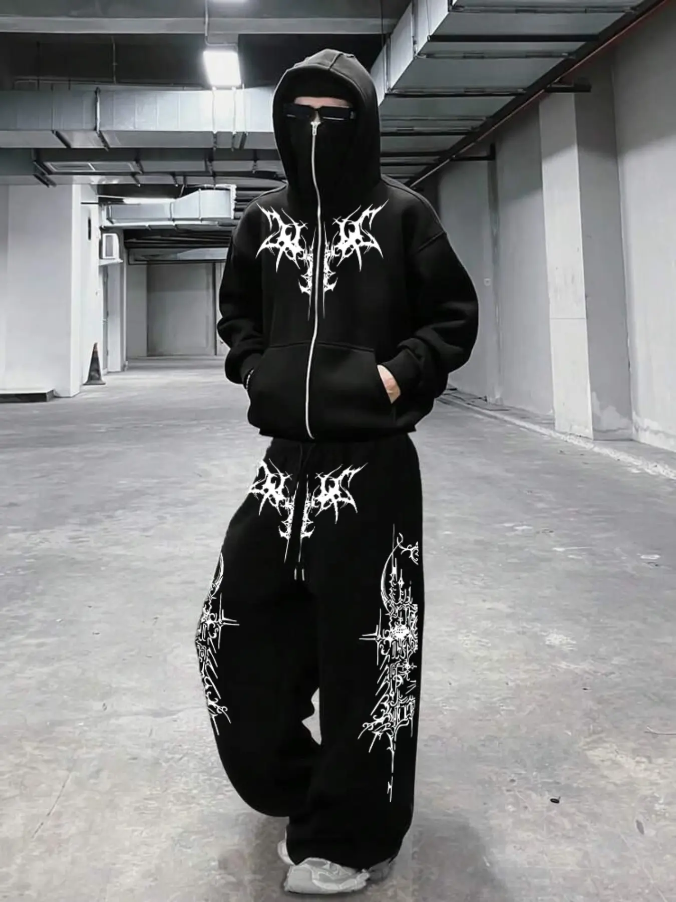【BLACK】Thorn cross sweat shirt Gothic Thorn Cross Print Hoodie, Vintage High Street Subculture