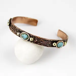 Acycraft Copper Handcrafted Bracelet with Triple Turquoise Natural Stone