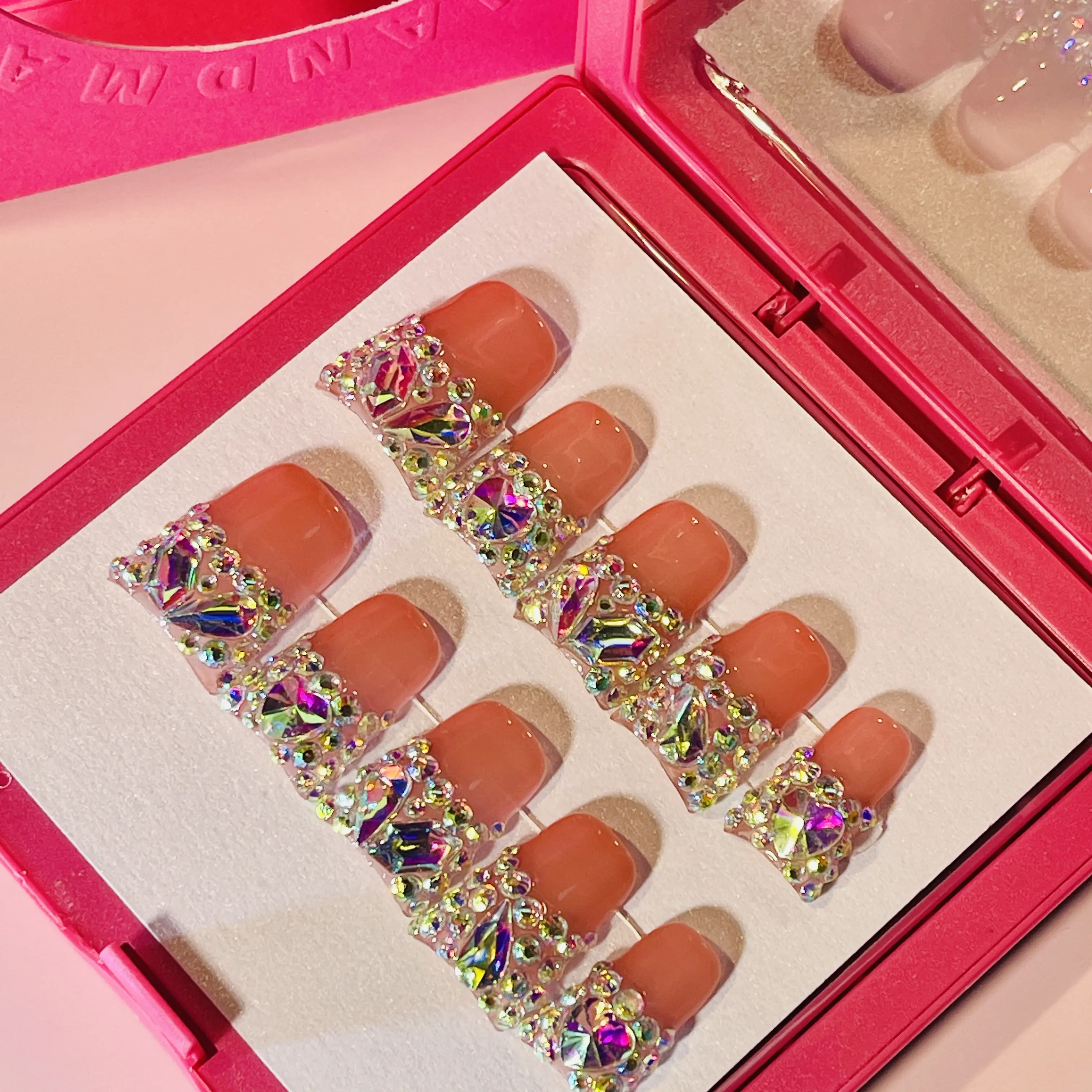 10 PCS Handmade Acrylic False Nails, Peach & Crystal Glam Press-On Set with Sparkly Hues, Nail Art Accessory Supply, Press On Nail Sets