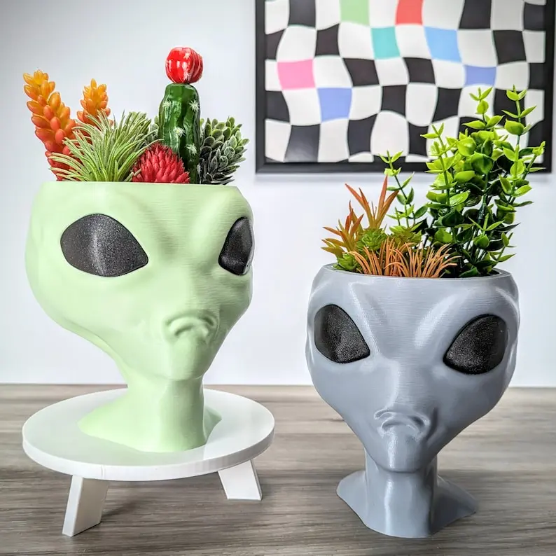Out of This World! | Alien Bust Planter for Sci-Fi Home Decor | Area 51 Enthusiasts