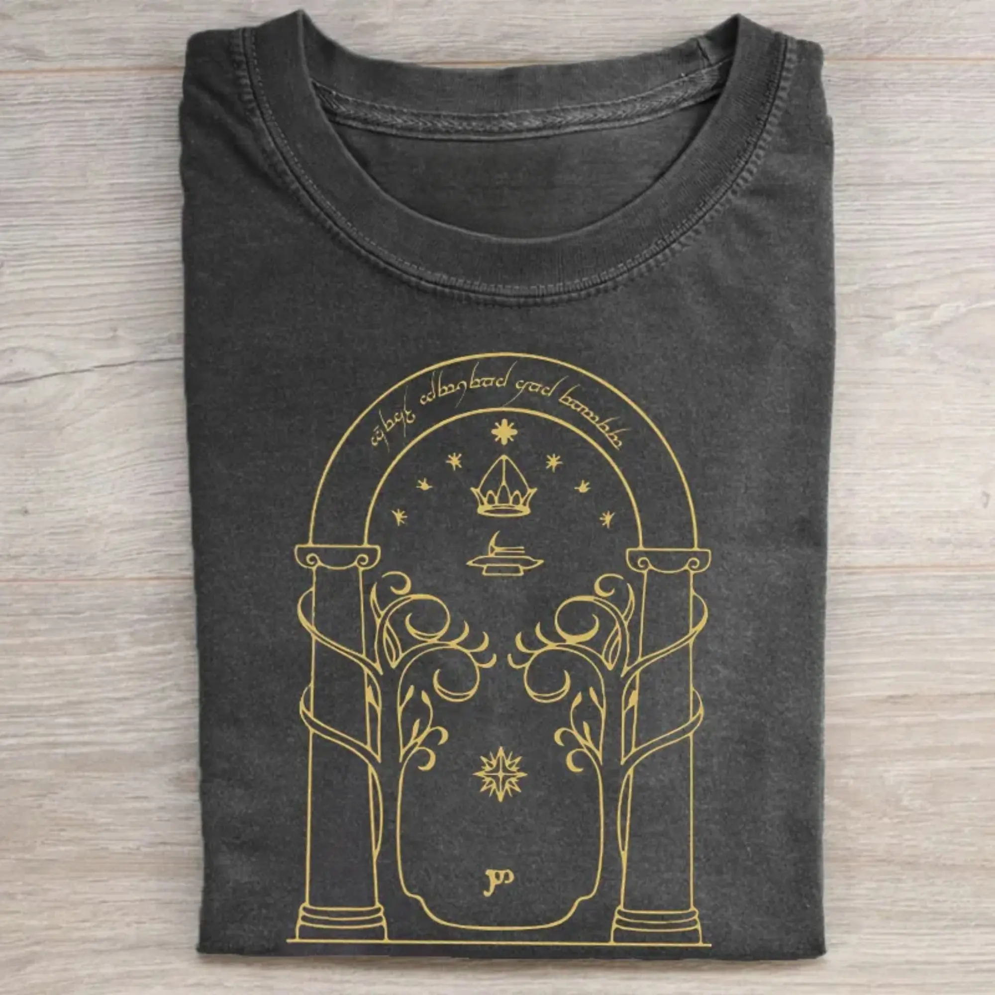 Gildan Men's Round Neck Short-Sleeve Graphic T-Shirt - Casual Streetwear Top, Lord of the Rings Durin's Door, The Hobbits, Middle Earth, The Fellowship of the Ring All-Season Menswear (Middle Earth Graphic Men's Short-Sleeve T-Shirts)