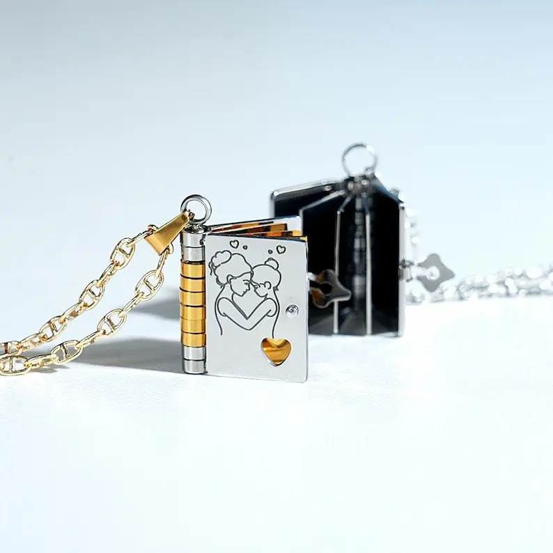 AS297 Mother Daughter Book Necklace Engraving Book Content Turnable Necklace Birthday Gift for Daughter