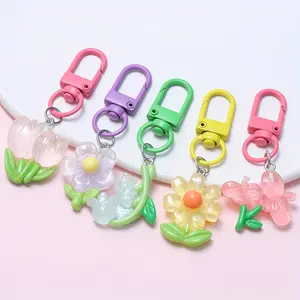 10/20Pcs Cartoon Flower Resin Keychain Mobile Phone Charm Women's Gift Bag Pendant Car Keychain