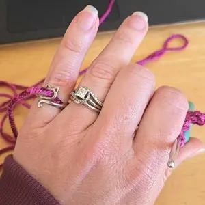 Namifin Crochet Ring for Fingure Adjustable Crochet Tension Ring Yarn Tension Rings Easy Crocheting Crochet Accessories Festival Gift