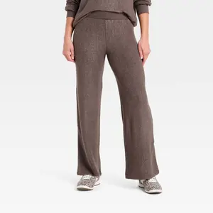 Women's High-Rise Straight Leg Knit Pull-On Pants - Universal Thread