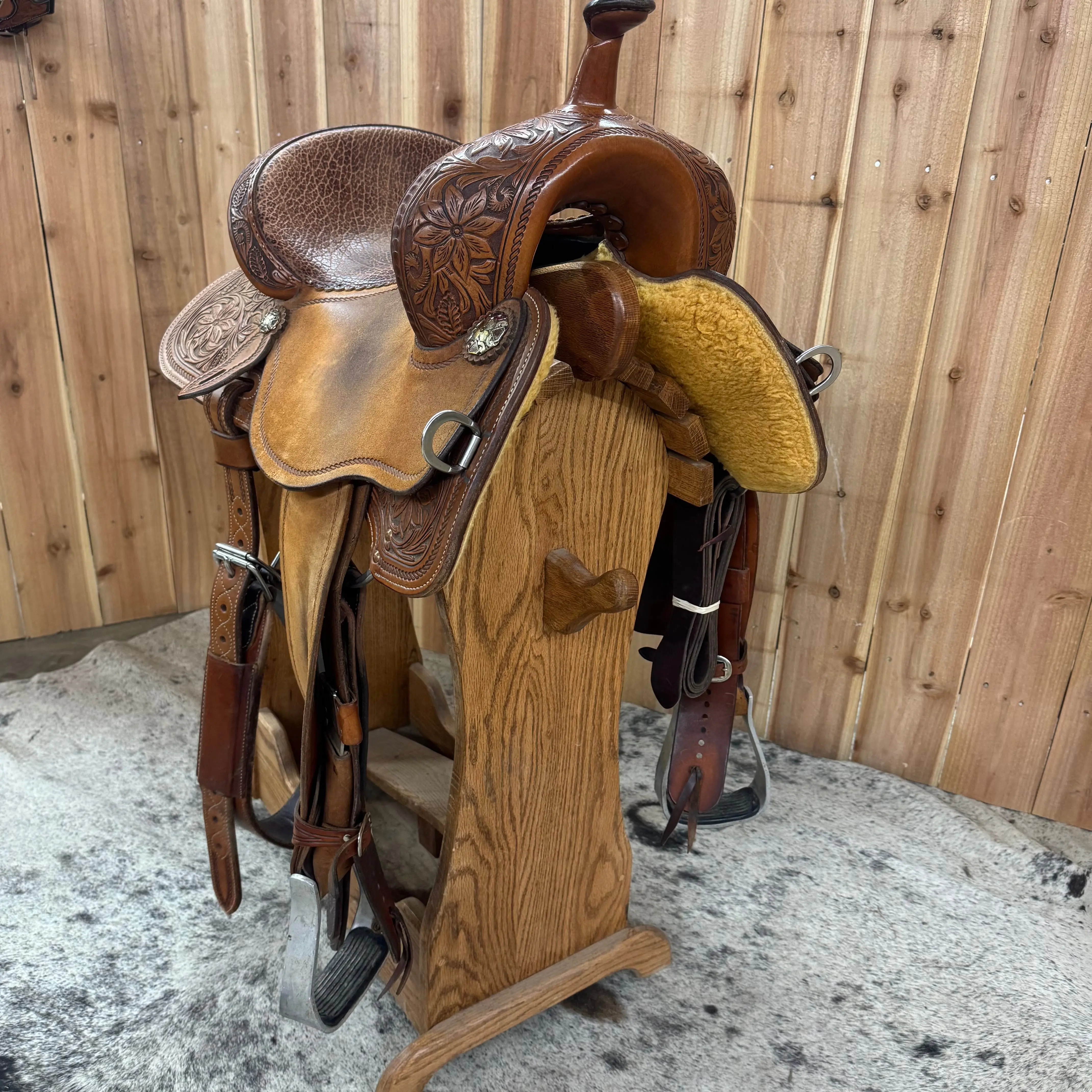 Used Martin BTR Saddle, 13.5" Seat