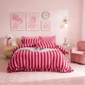 3-Piece Striped Pattern Bedding Set, Ruffled Washed Microfiber Duvet Cover and Pillowcases, a Must-Have for Elegant Home Decoration, Ideal as a Valentine's Day Gift Set, Decorative Bedsheet Sets