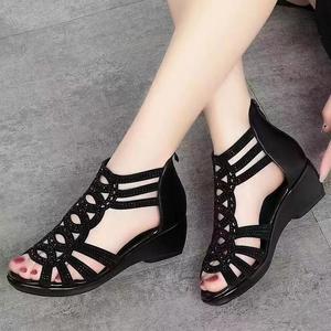 Summer Women's Chunky Gladiator Sandals Cloud Comfort Footbed & Arch Support Boho Strappy Design In Sizes US 6-9 Euro 35-40 Outdoor Beach To Street Shoes Black Leather Girl Shoes Footwear Parent,summerwins,summeroutfits,vacationoutfits,beachoutfits