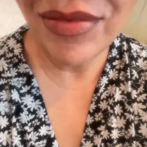 Product Review of Blurfiller Blurring Lip Contour, Buildable Formula, Line, Define, Contour, L'Oreal Paris from E**p