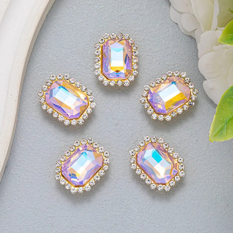 Gold base + iridescent powder (glass)