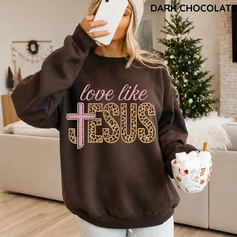 Leopard Love Like Jesus Sweatshirt, WWJD Christian Graphic Crewneck, Preppy Cheetah Faith Pullover, Trendy Women's Religious Sweater, Inspirational Christian Gift
