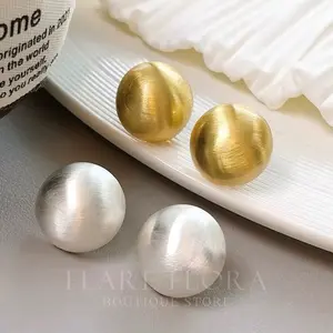 Copper alloy brushed finish women's versatile fashion earrings 29-H-5231