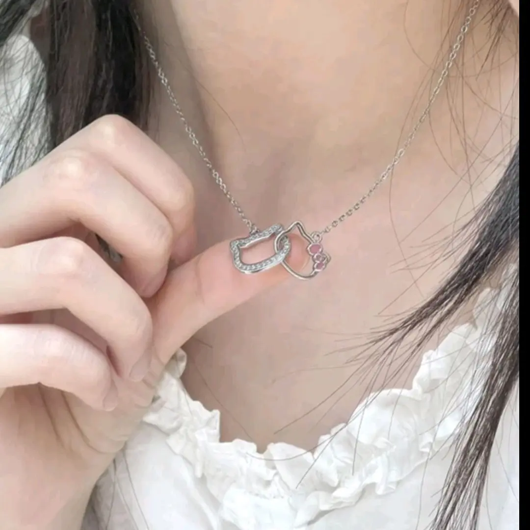 neckleace female
