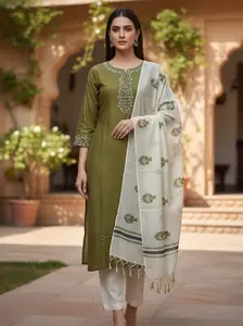 3-Piece Set Kurta Trouser & Dupatta 3PS-1 Embroidered Complete Outfit Sizes 38-50 Versatile for Various Occasions