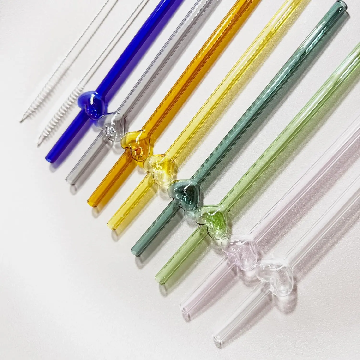 Glass Straws Sets  Glass Straws with Hollow Heart Charms & 2 Cleaning Brush Colorful Heat Resistant Straw  Drinking Decoration  For Girls