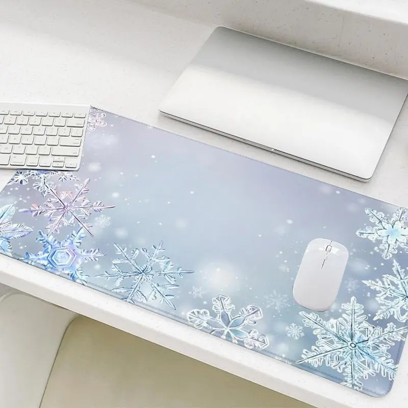 Ice and Snow Theme Mouse Pad, Rectangle Gaming Mouse Pad, Office Desk Keyboard Mat for Home Office Game Room Desk, Cute Desk Accessories