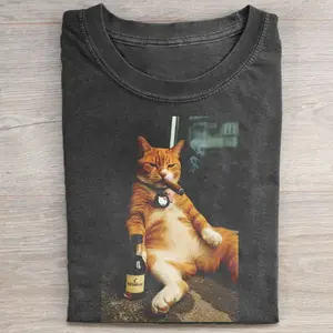 Funny Gangster Cat Smoking Cigar Vintage T-Shirt, Cool Orange Cat Graphic Tee, Retro Mafia Humor Shirt, Street Style Cat Lover Gift