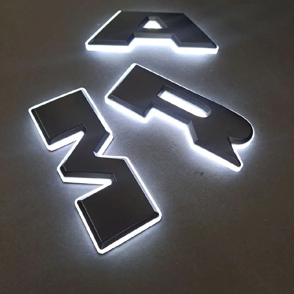Illuminated RAM Emblem 2019-2024 BLACK