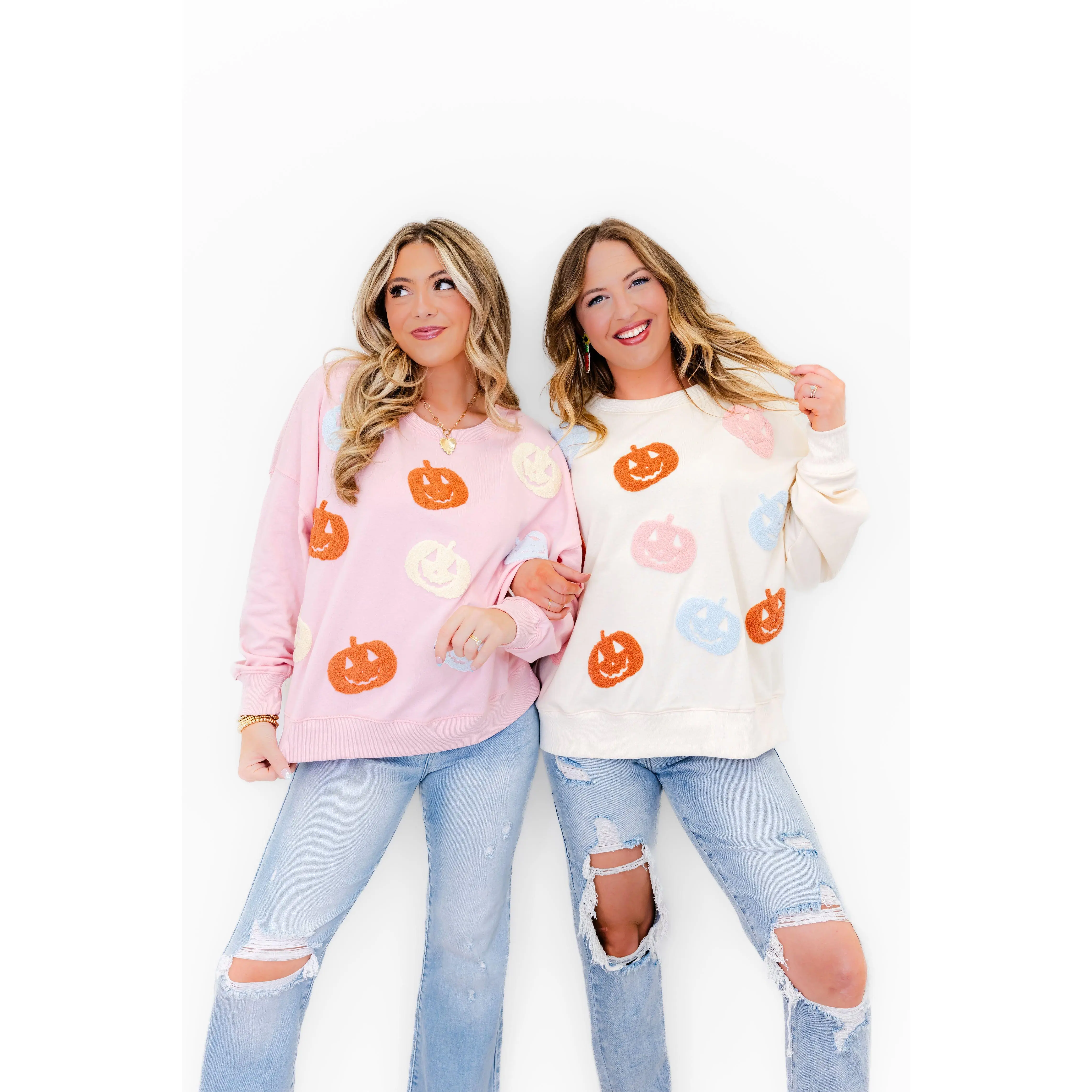 Women's Chenille Pastel Pumpkin Patch Graphic Sweatshirt, Graphic Sweatshirts