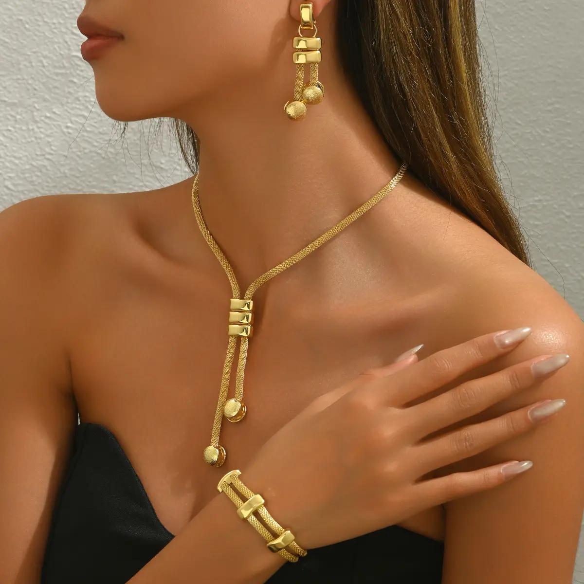 New Women's Jewelry Set 18k Electroplated Long Necklace Geometric Tassel Earrings Versatile Bracelet for Women