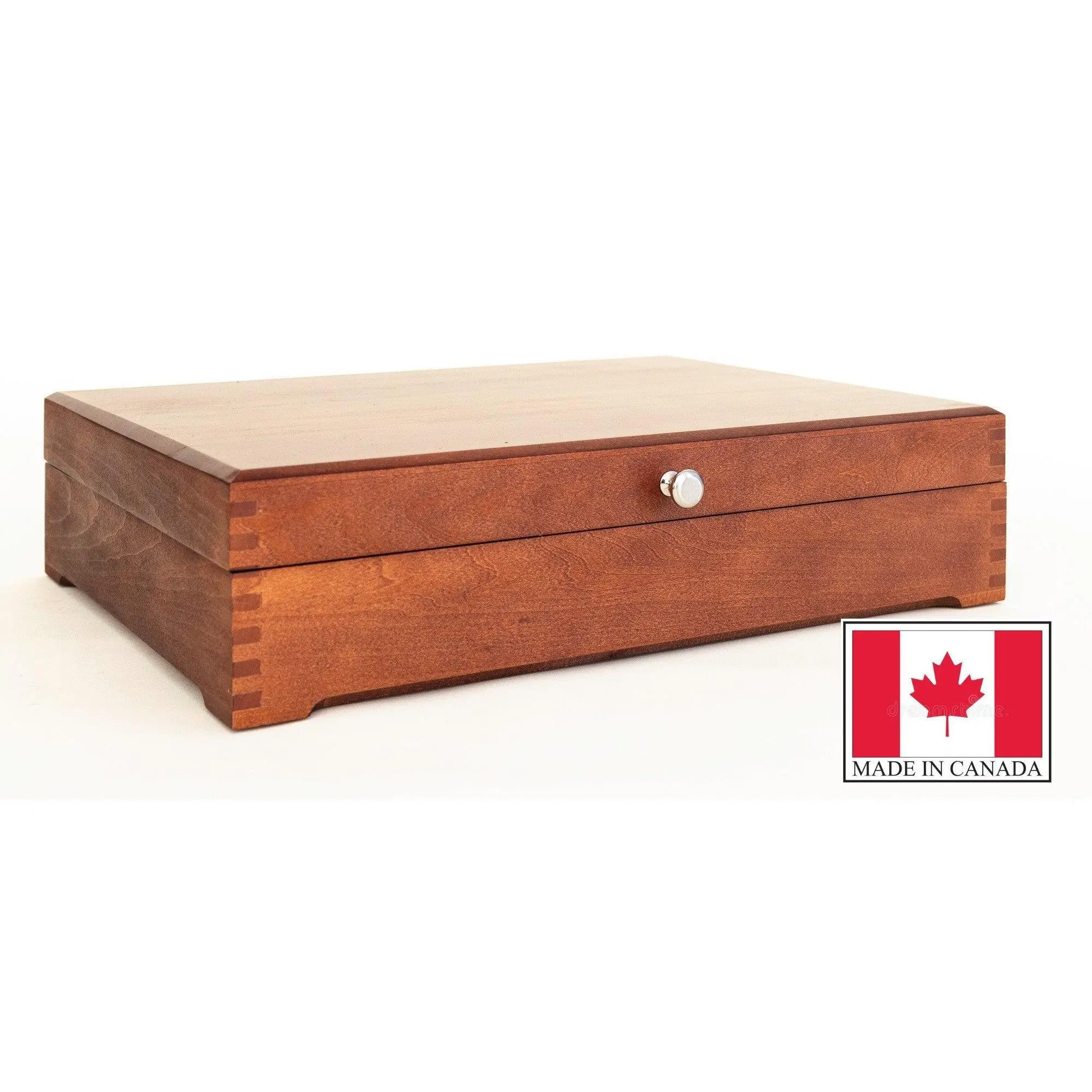 #FCan3 Canadian Antique Pine Divided Flatware Chest; Made in Canada