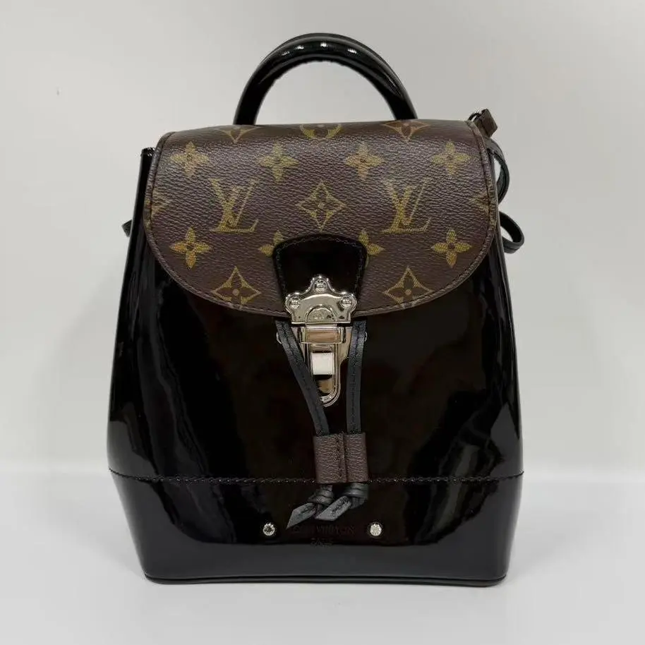 Pre-owned Louis Vuitton france Crossbody bags Black patent leather and Monogram canvas backpack（SZ 05213）