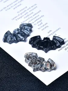 Natural Crystal Carved Bat Pendant, Unique Crystals Pocket Jewelry Gift, Perfect for Family Friends Holiday Gifts, Healing Crystal Ornament
