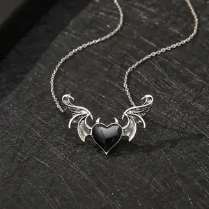 Niche personality retro gothic style devil wings heart-shaped necklace dark punk fashion simple couple jewelry