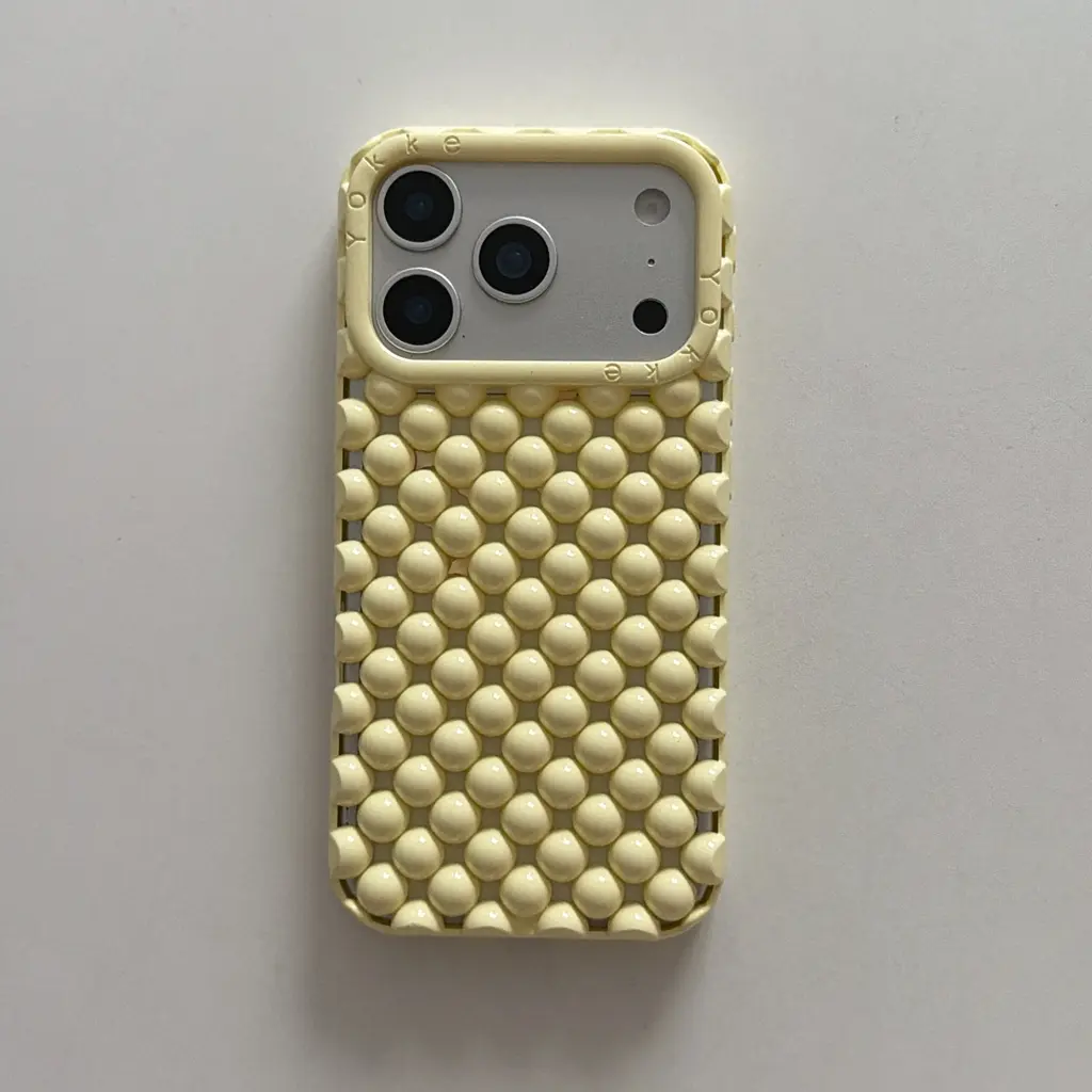 Shock-Proof Smartphone Casing for iPhone 13-17 Pro Max, Creative Advanced Stereoscopic Hollow-Out Pearl Round Bead Cellphone Handheld Device Cover