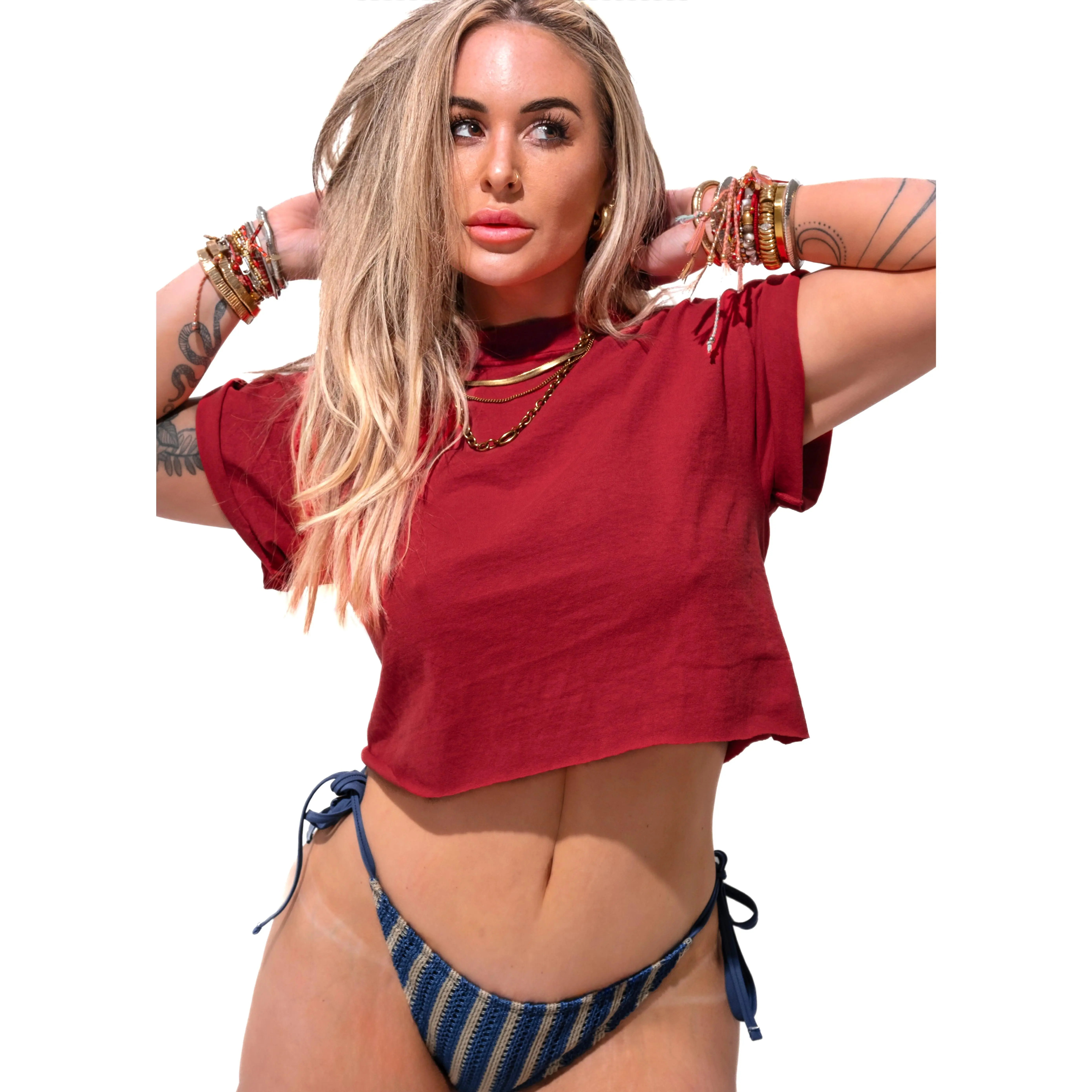 CROPPED PEBBY BASICS CHERRY RED TEE