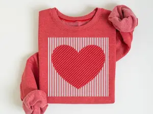 Retro Valentines Heart Sweatshirt, Cute Love Crewneck for Women, Valentines Hearts Sweatshirt, Teacher Valentine Shirt, Mom Heart Sweater Gift
