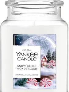 Yankee Candle Snow Globe Wonderland, Christmas Scented Candle, 22oz Large Jar with up to 150 Hour Burn Time, Giftable, Holidays