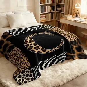 Y2K Leopard Print Monogram Letter C Flannel Throw Blanket, Aesthetic Animal Print Patchwork Letter C Blanket for Bedroom Decor, Ultra-Soft Cozy Blanket for Couch, Dorm & Travel, Decorative Blanket