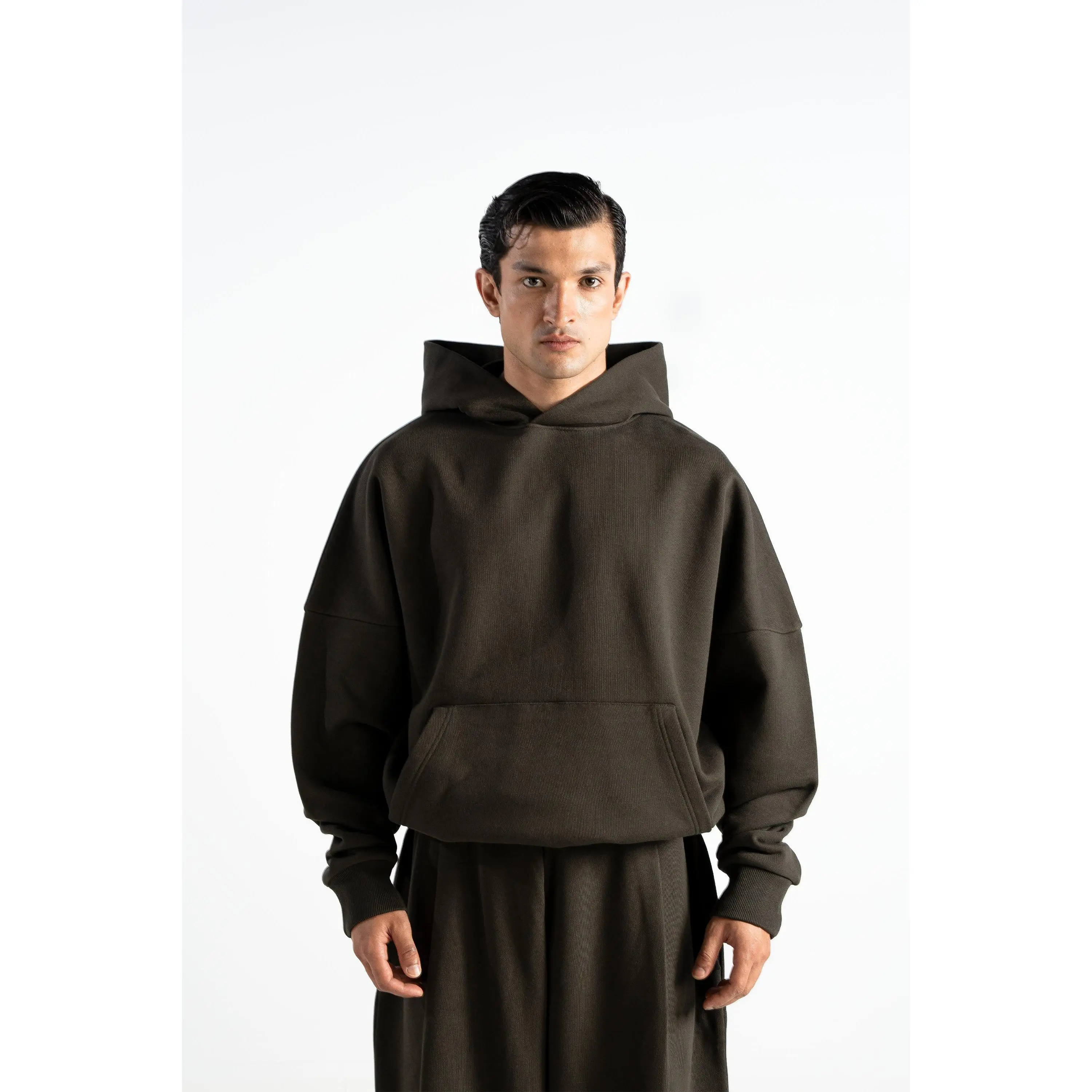 Heavyweight Boxy Hoodie 520GSM – 100% GOTS Organic Cotton Oversized Unisex Pullover Hoodie [Volcanic Ash]